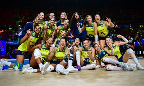 em que ano o voleibol feminino foi introduzido nos jogos olímpicos,vôlei feminino hoje resultado